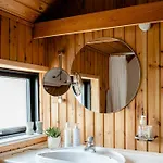Vakantiehuis Be At One With Nature - Outside As Well As Inside